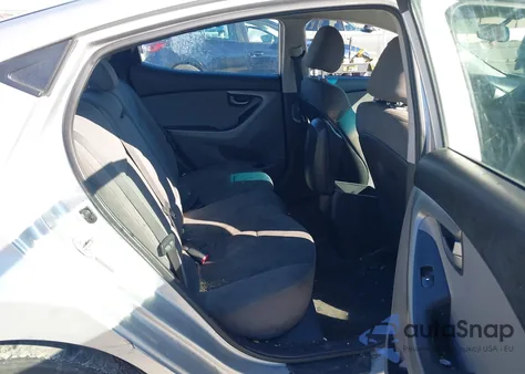 2014 Hyundai Elantra Se z USA, uszkodzony, nr VIN 5NPDH4AE8EH496574